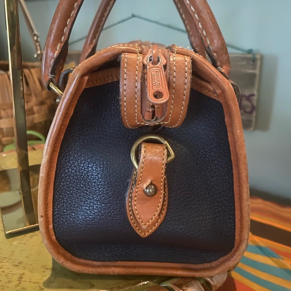 Dooney & Bourke Handbag Genuine All Leather Made in the USA Mini - Picture 6 of 15